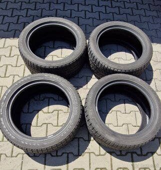 235/50 R19 zimne - 2