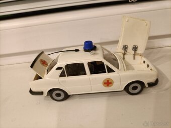 Skoda 120 kdn sanitka - 2