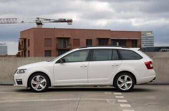 Škoda Octavia Combi 2.0 TDI DPF RS DSG - 2