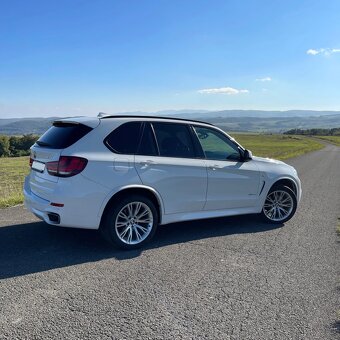 BMW X5 xDrive30d F15 A/T - 2