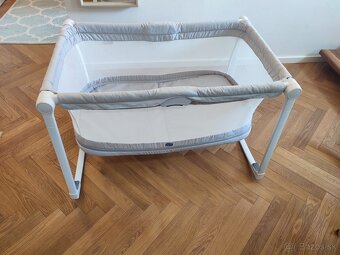 Detská prenosná postieľka Chicco - 2