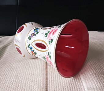 Vaza prejimane sklo - 2