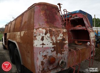 Hasičská TATRA 148 6x6 - 2