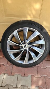235/45R18 MICHELIN PRIMACY 4 LETNÉ - 2