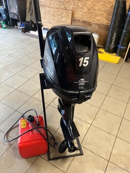 Lodný motor - 2