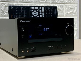 Pioneer XC-HM81-K .. CD stereo receiver (USB, CD, Rádio) - 2