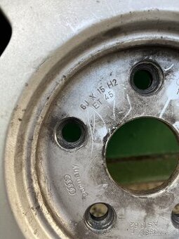 Predám zimné pneu 195/65 R15 elektrony Škoda audy - 2