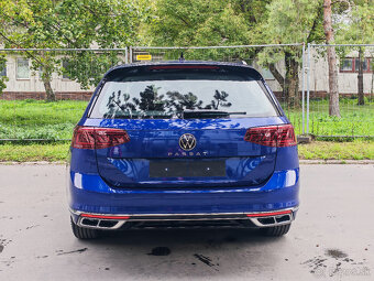 Volkswagen Passat Variant 2.0 TDI R-Line DSG - 2