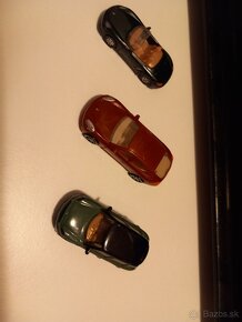 Kinder autíčka a motorky - 2