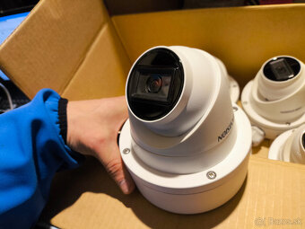 HikVision DS-2CE78H8T-IT3F 2.8mm 5MPx TVI kamera + podlimec - 2