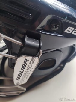 Hokejová prilba - 2