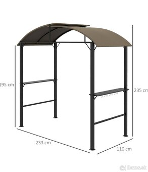 Altánok nad gril - 2