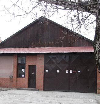 Prenájom 200m2 sklad + parkovanie pred skladom - 2