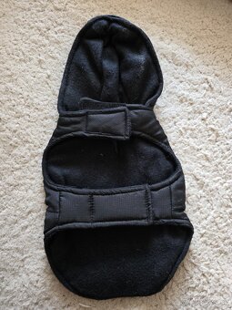 Zimná bunda s kapucňou - 2