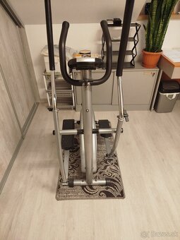 Stepper s displejom, par krat pouzity - 2