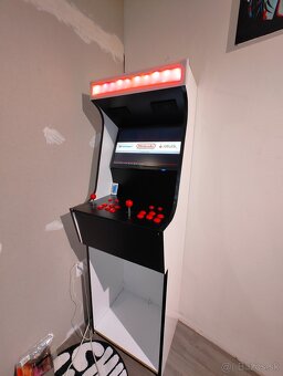 Retro herná konzola - 2