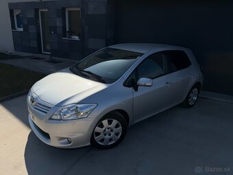 Toyota Auris 1.6 I Valvematic - 2