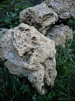 Okrasné kamene - túf, travertín - 2