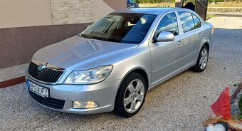 Octavia 2 sedan 2.0tdi m6 - 2