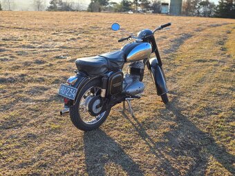 ČZ 250 - 2