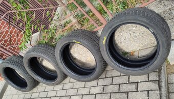 Zimne 225/45 r17 - 2