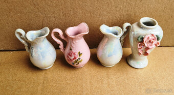 Porcelánová Dóza - cukornička + malé krčahy výška 7 cm - 2