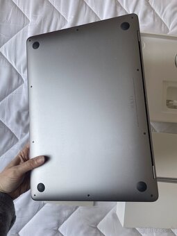 13palcovy MacBook Air, 2019 - 2