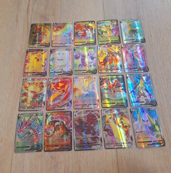 Dúhové Pokémon karty - 2