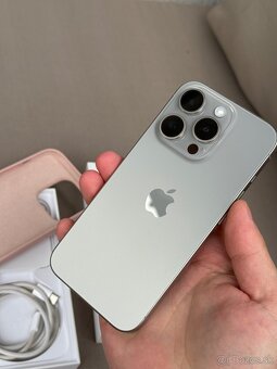 iPhone 15 pro 256gb 93% - 2