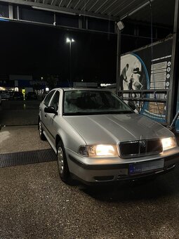 Škoda octavia 1 55kw 1.6 benzín - 2