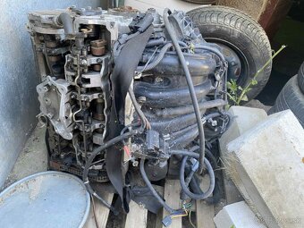Motor BMW N42 - 2