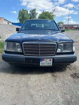Mám na predaj Mercedes - benz E300D - 2