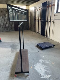 Štender s úložným priestorom - 2