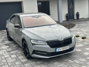 ŠKODA SUPERB SPORTLINE - 2