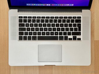 MacBook Pro 15" i7-2,5GHz/16GB/512GB, NOVÁ BATÉRIA,TOP STAV - 2