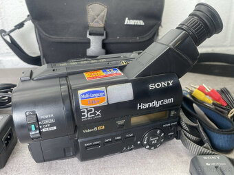 Sony Handycam Video 8 XR - 2