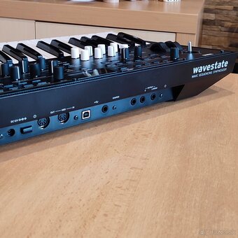 Predám Korg wavestate - 2