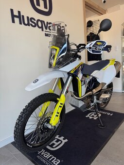 HUSQVARNA 701 ENDURO RALLY KIT - 2