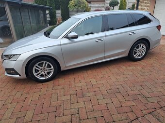 Škoda Octavia Combi 4 Premium DSG - 2