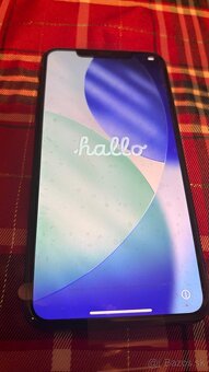 Apple iPhone 11 Pro Max - 2