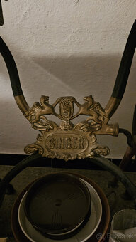 sijaci stroj Singer - 2