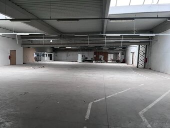 výrobné a skladové priestory na prenájom - 2,75 €/m2 -Vrútky - 2