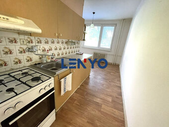 3-izbový byt na rekonštrukciu Šaľa . ul SNP - 2