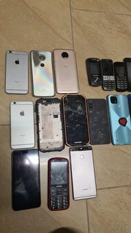 20 ks mobilov na diely - 2