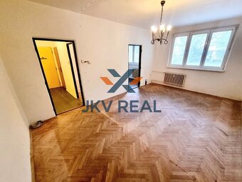 3D OBHLIADKA NA PREDAJ PÔVODNÝ 3-IZB.BYT RUŽINOV - 2