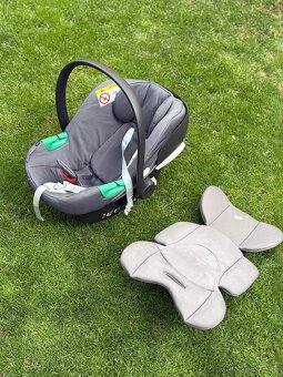 Cybex i-Size Atom B2 s isofixom 0-13kg + základňa Base One - 2