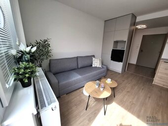 BEZ PROVÍZIE Prenájom NOVOzariadenej gars.(33 m2)-Ružinov - 2