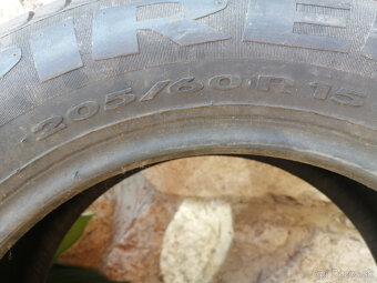 Pirelli 205/60/R15 - 2