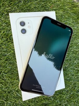 iPhone 11 - 128 GB - biely - 2
