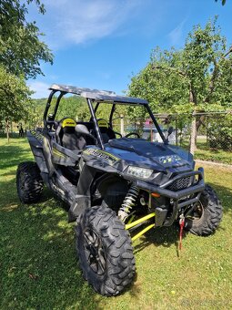 Polaris RZR 1000 - 2